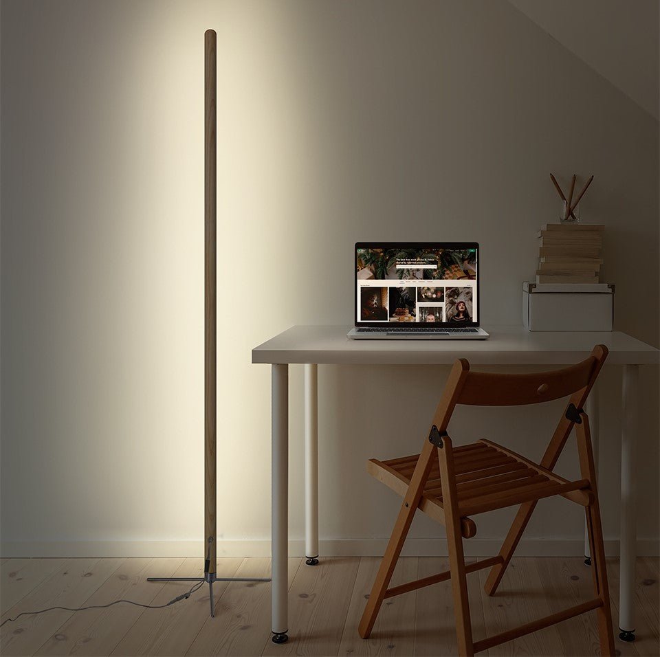 Vertical Solid Wood Floor Lamp